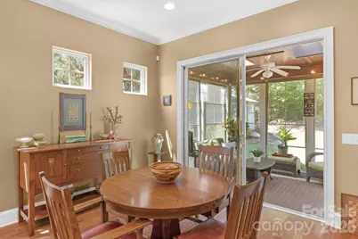12820 Elkhorn Drive, Charlotte, NC 28278 - Photo 15