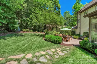12820 Elkhorn Drive, Charlotte, NC 28278 - Photo 41