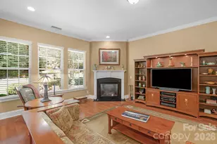 12820 Elkhorn Dr, Charlotte, NC 28278 - Photo 7