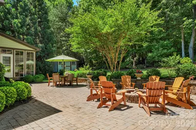 12820 Elkhorn Drive, Charlotte, NC 28278 - Photo 37