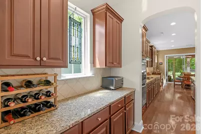 12820 Elkhorn Drive, Charlotte, NC 28278 - Photo 13