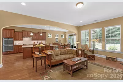 12820 Elkhorn Drive, Charlotte, NC 28278 - Photo 17