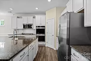 3061 Rosseau Ln, Mount Holly, NC 28120 - Photo 17