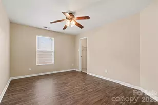 3425 Pikes Peak Dr, Gastonia, NC 28052 - Photo 35