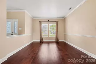 3425 Pikes Peak Dr, Gastonia, NC 28052 - Photo 5
