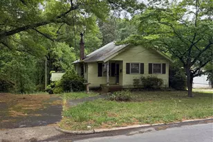 1611 W 5th Ave, Gastonia, NC 28052 - Photo 1