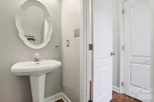 19512 Topgallant Dr, Cornelius, NC 28031 - Photo 25