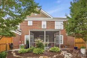 19512 Topgallant Dr, Cornelius, NC 28031 - Photo 3