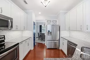 19512 Topgallant Dr, Cornelius, NC 28031 - Photo 17