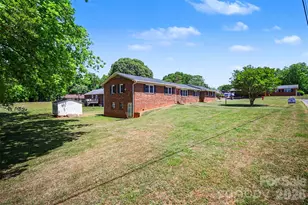 1300 Briarcliff Rd, Shelby, NC 28152 - Photo 39