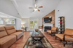 1120 Warpers Ln, Fort Mill, SC 29715 - Photo 5