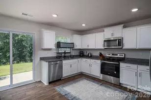 1778 Bright Hope Ln, Dallas, NC 28034 - Photo 5