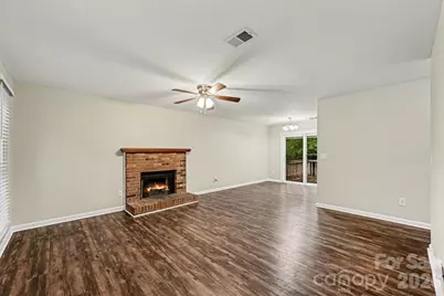 8800 Royal Scot Lane, Charlotte, NC 28227 - Photo 3