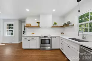 1061 Eaglewood Ave, Charlotte, NC 28212 - Photo 25