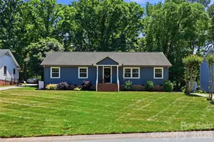 1061 Eaglewood Ave, Charlotte, NC 28212 - Photo 3