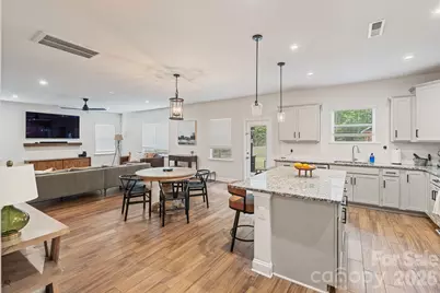 17103 Dogwood Creek Lane, Charlotte, NC 28278 - Photo 9