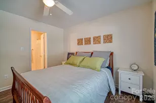 136 Newberry Dr, Fletcher, NC 28732 - Photo 17