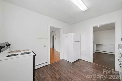 2711 SE 8th Avenue SE, Hickory, NC 28602 - Photo 11
