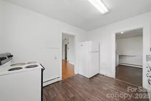 2711 SE 8th Ave SE, Hickory, NC 28602 - Photo 11