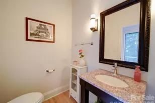 15708 Eagleview Dr, Charlotte, NC 28278 - Photo 13