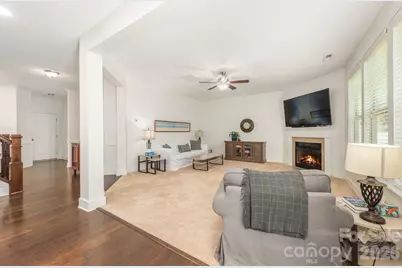10020 Michael Crossing Drive, Charlotte, NC 28213 - Photo 11