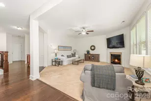 10020 Michael Crossing Dr, Charlotte, NC 28213 - Photo 11