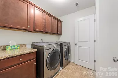 10020 Michael Crossing Drive, Charlotte, NC 28213 - Photo 21