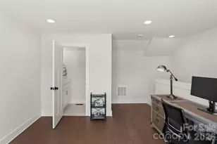 5040 York Park Ln, Charlotte, NC 28217 - Photo 23