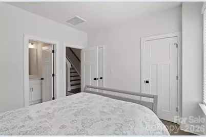 5040 York Park Lane, Charlotte, NC 28217 - Photo 19