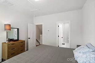 5040 York Park Ln, Charlotte, NC 28217 - Photo 15