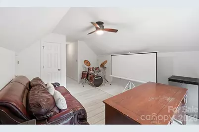 5101 Lindstrom Drive, Charlotte, NC 28226 - Photo 25