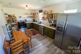 974 W US 70 Hwy, Morganton, NC 28655 - Photo 5