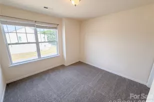 10311 Bunclody Dr, Charlotte, NC 28213 - Photo 17