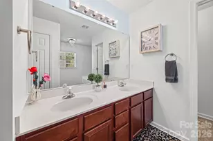 3041 Kilbeggan Dr, Clover, SC 29710 - Photo 17