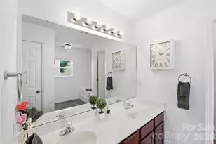 3041 Kilbeggan Dr, Lake Wylie, SC 29710 - Photo 23