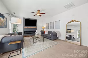 3041 Kilbeggan Dr, Clover, SC 29710 - Photo 5