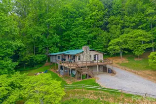1413 Kitchens Branch Rd, Sylva, NC 28779 - Photo 37