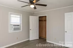 1466 Kennedy Dr, Morganton, NC 28655 - Photo 5