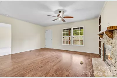 111 Buck Ridge Drive, Marion, NC 28752 - Photo 17