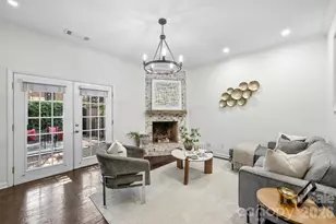 520 N Poplar St, Charlotte, NC 28202 - Photo 3