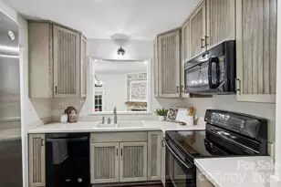 520 N Poplar St, Charlotte, NC 28202 - Photo 15