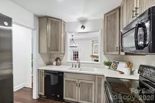520 N Poplar St, Charlotte, NC 28202 - Photo 13