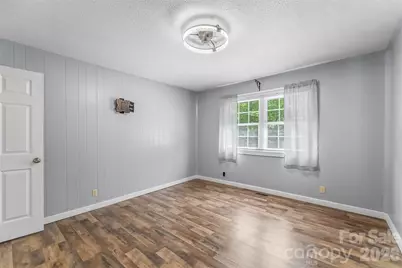 106 Silverstone Drive, Marion, NC 28752 - Photo 15