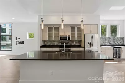 211 Doggett Street, Charlotte, NC 28203 - Photo 9