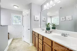 1621 Wilburn Park Ln NW, Charlotte, NC 28269 - Photo 19