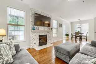 1621 Wilburn Park Ln NW, Charlotte, NC 28269 - Photo 11