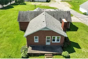 820 Suncrest Orchard Rd, North Wilkesboro, NC 28659 - Photo 29