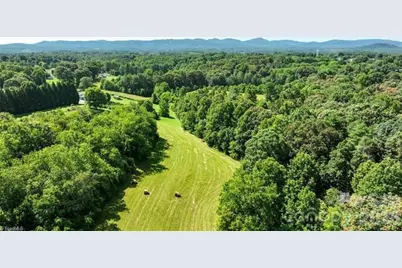 820 Suncrest Orchard Road, North Wilkesboro, NC 28659 - Photo 31