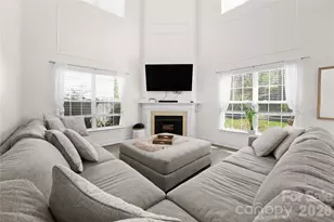 4704 Lone Tree Ct, Charlotte, NC 28269 - Photo 19