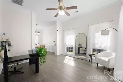 4704 Lone Tree Court, Charlotte, NC 28269 - Photo 9